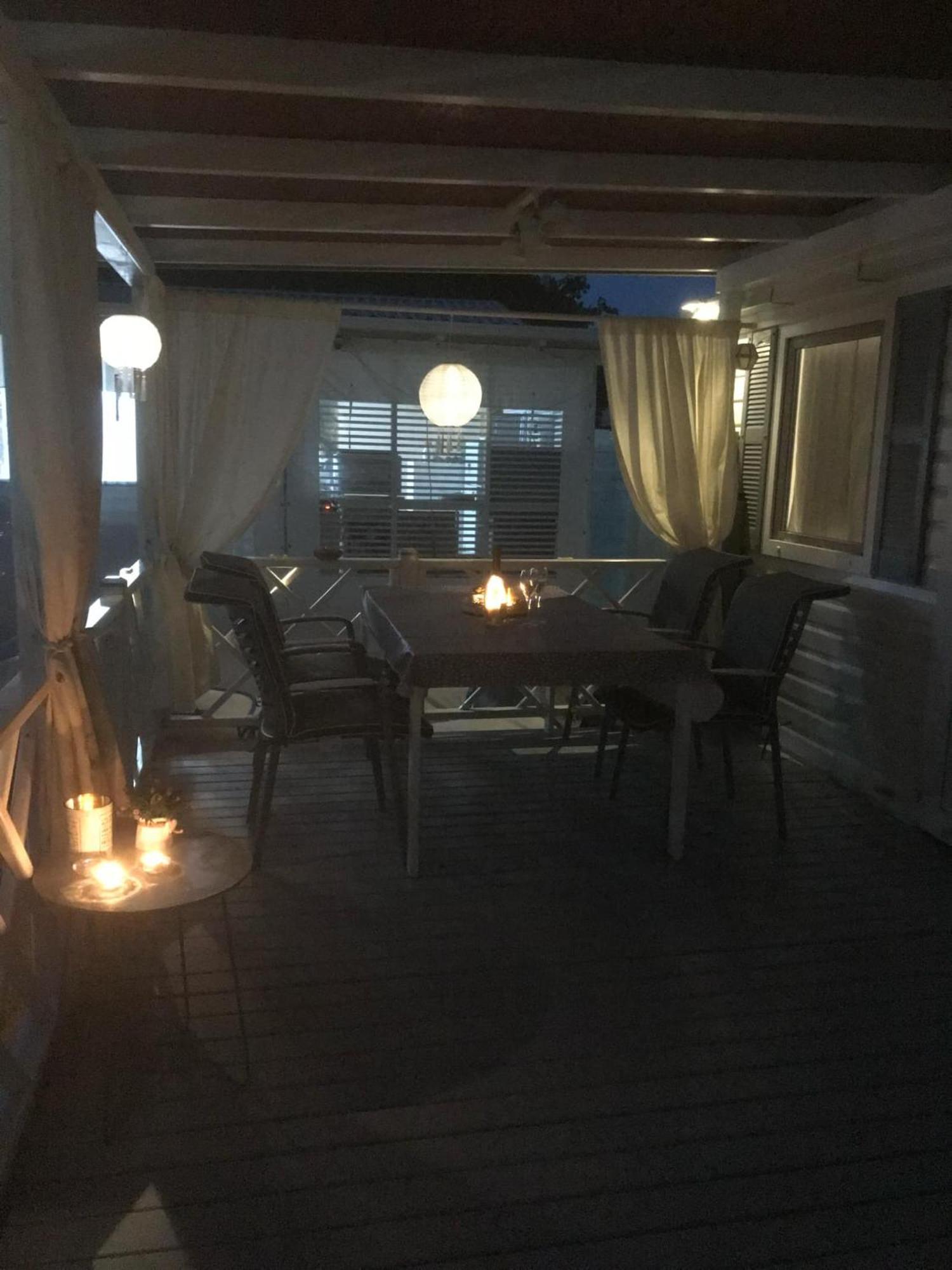 Apartman As Pirovac Eksteriør billede